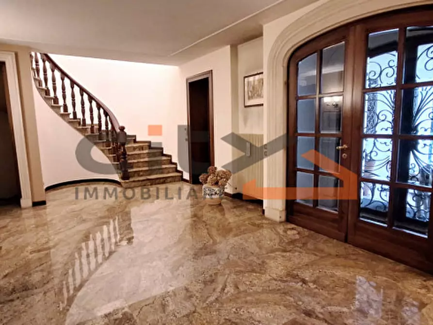 Immagine 11 di Casa indipendente in vendita  a Bassano Del Grappa