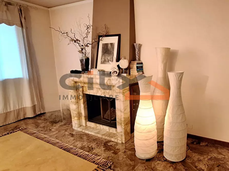 Immagine 12 di Casa indipendente in vendita  a Bassano Del Grappa