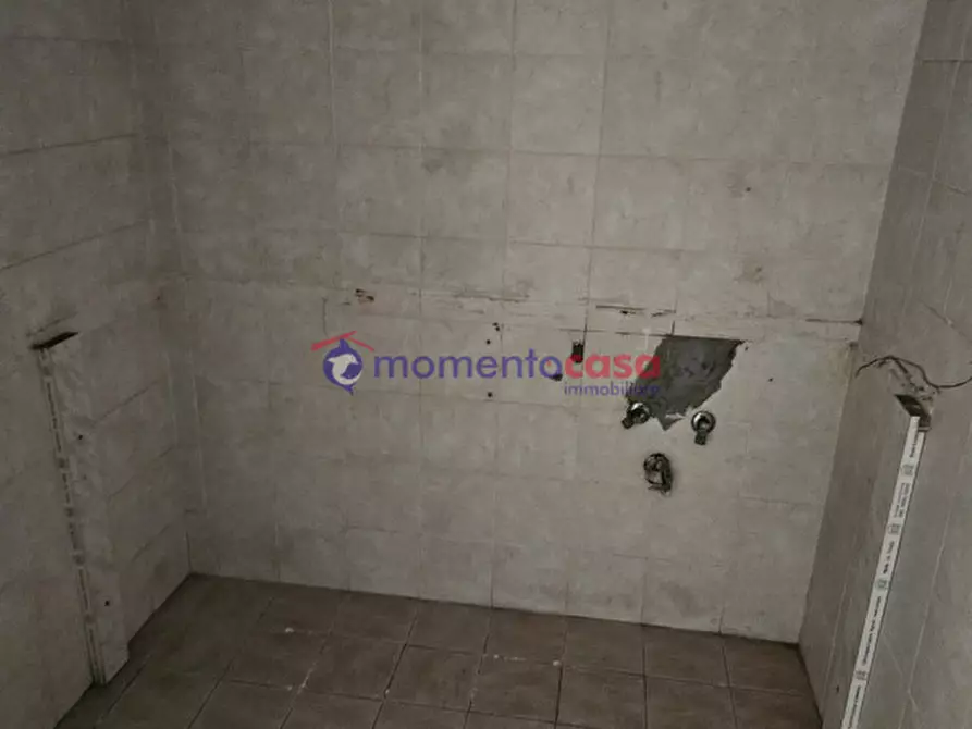 Immagine 7 di Negozio in vendita  in via del torrione a Reggio Di Calabria