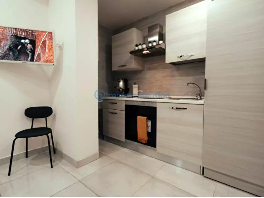 Immagine 11 di Appartamento in vendita  in Corso Umberto I a Napoli