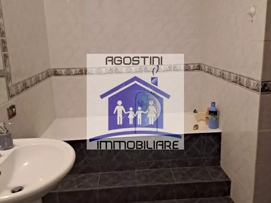 Immagine 54 di Villetta a schiera in vendita  a Monsampolo Del Tronto