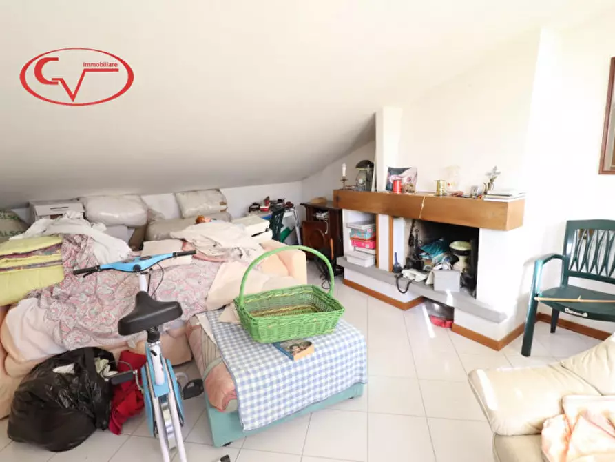 Immagine 24 di Villetta a schiera in vendita  in via 24 maggio a Montevarchi