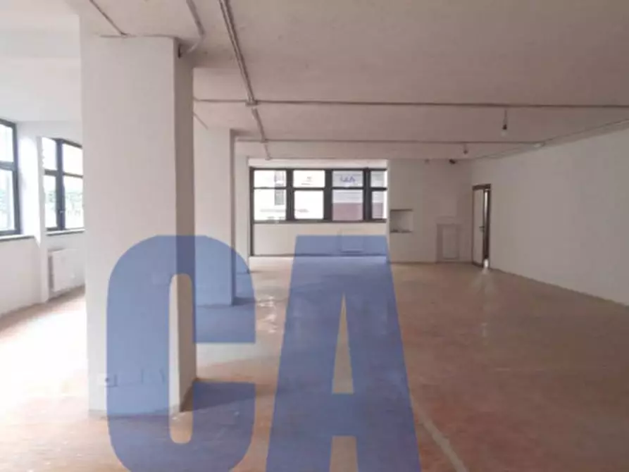 Immagine 3 di Ufficio in affitto  in VIA STROMBOLI a Milano