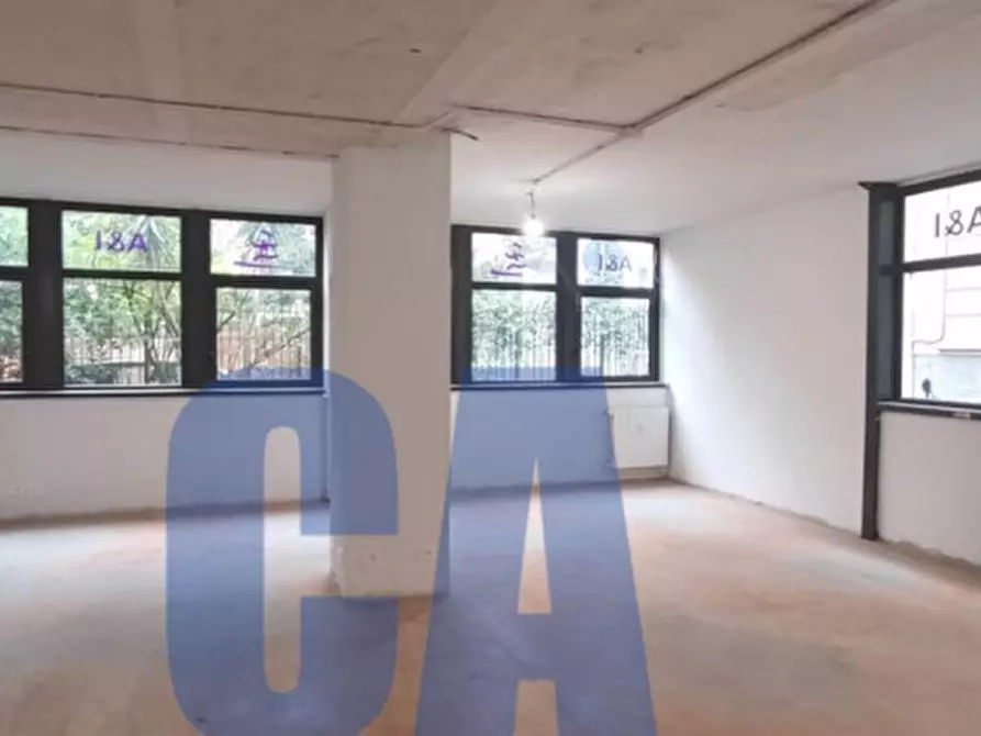 Immagine 9 di Ufficio in affitto  in VIA STROMBOLI a Milano