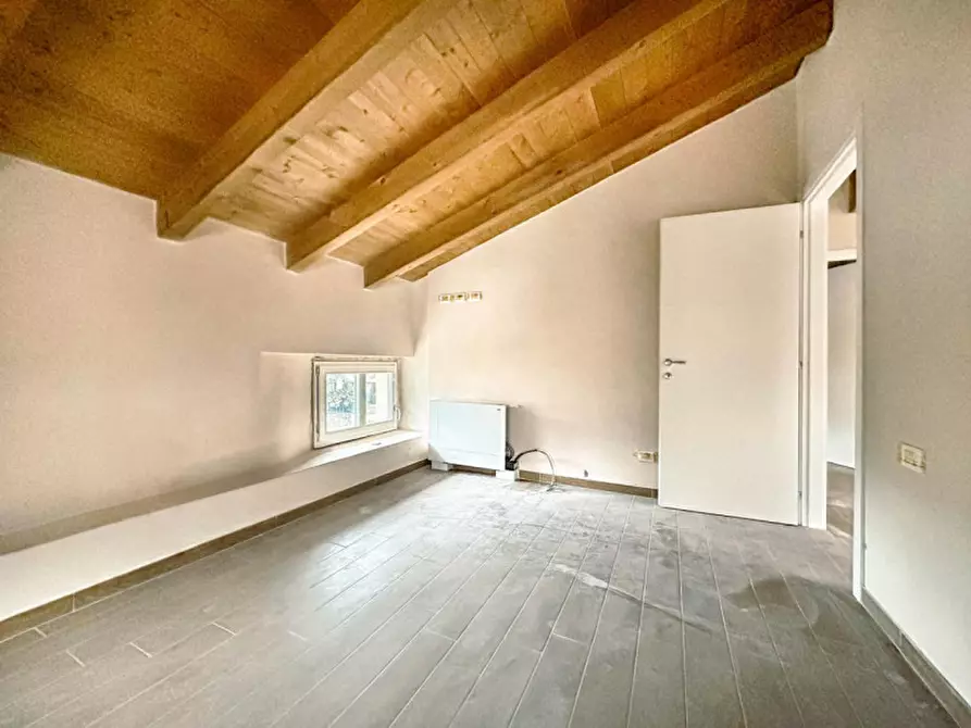 Immagine 8 di Appartamento in vendita  in via paolo zaccheo 16 a Cannobio