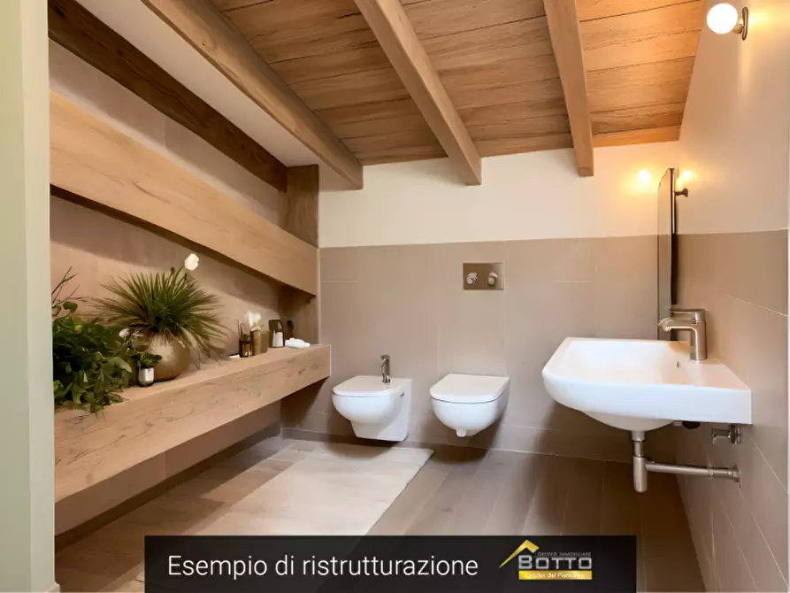 Immagine 17 di Appartamento in vendita  in via paolo zaccheo 16 a Cannobio