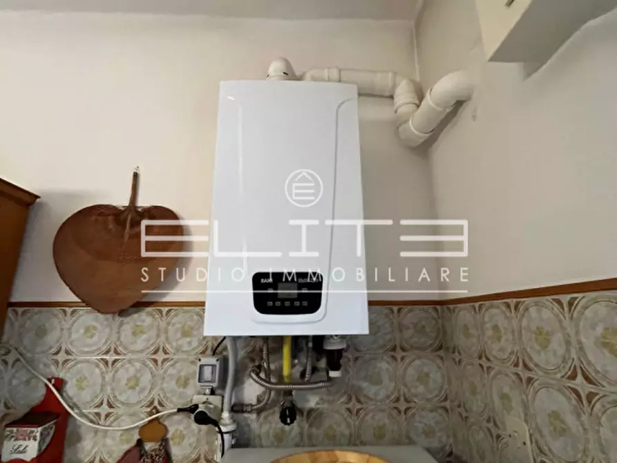 Immagine 6 di Appartamento in vendita  in VIA LAURO DE BOSIS a Falconara Marittima