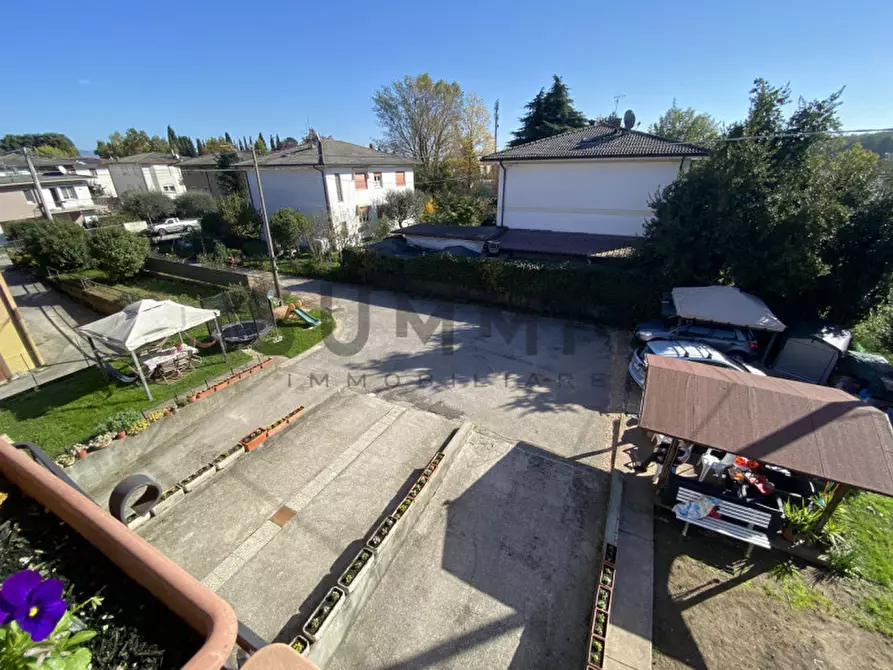 Immagine 3 di Casa bifamiliare in vendita  a Schio