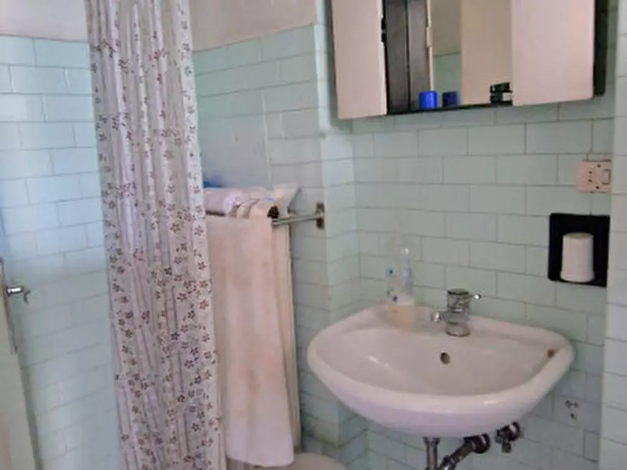 Immagine 14 di Villetta a schiera in vendita  in via Cavour a Meldola