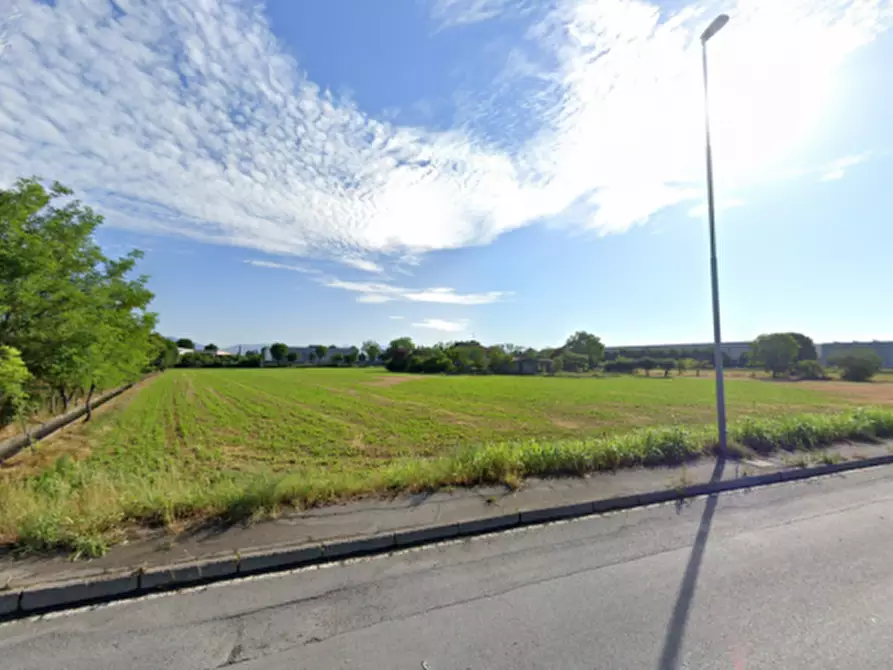 Immagine 4 di Terreno in vendita  in via statale a Calcinato