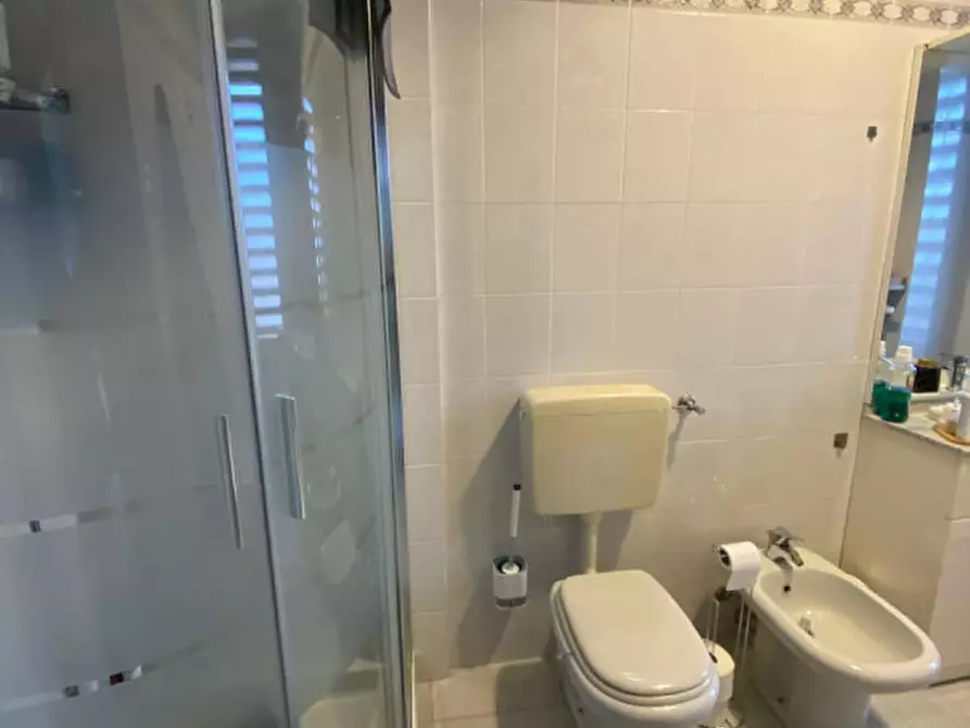 Immagine 17 di Appartamento in vendita  in Viale Riccardo Barilla a Parma