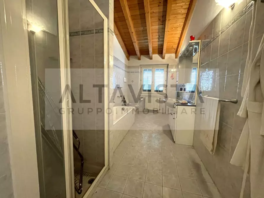 Immagine 12 di Appartamento in vendita  in via xx settembre a Flero