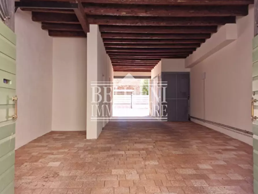 Immagine 8 di Appartamento in vendita  in Porta Padova a Vicenza