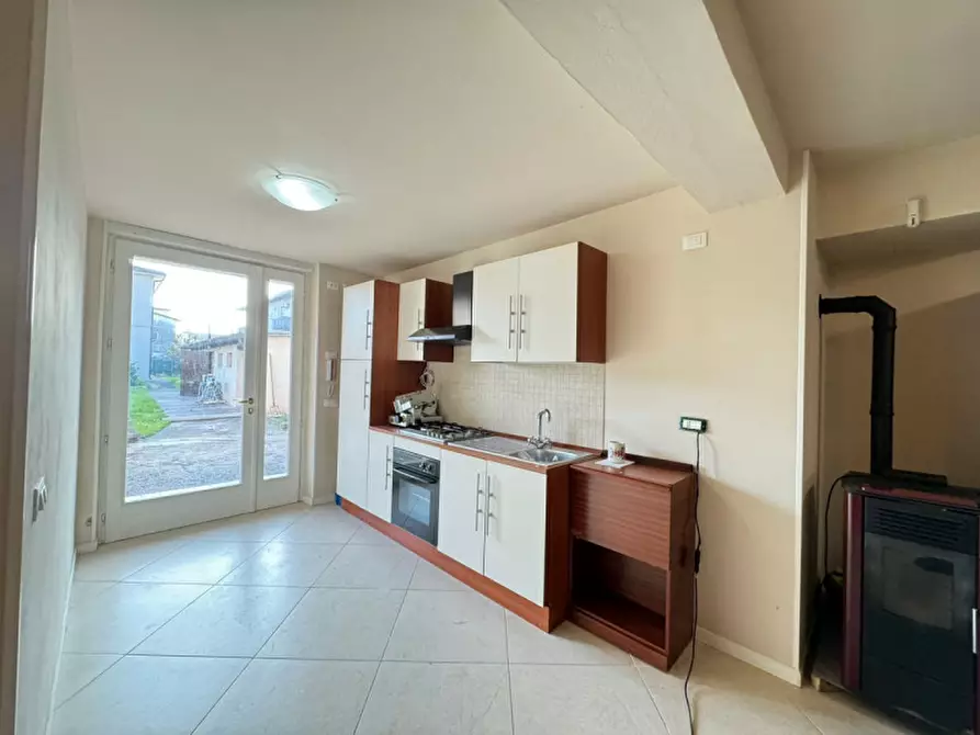 Immagine 7 di Villa in vendita  in ENRICO FERMI a Calvisano