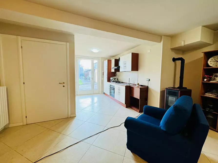 Immagine 8 di Villa in vendita  in ENRICO FERMI a Calvisano