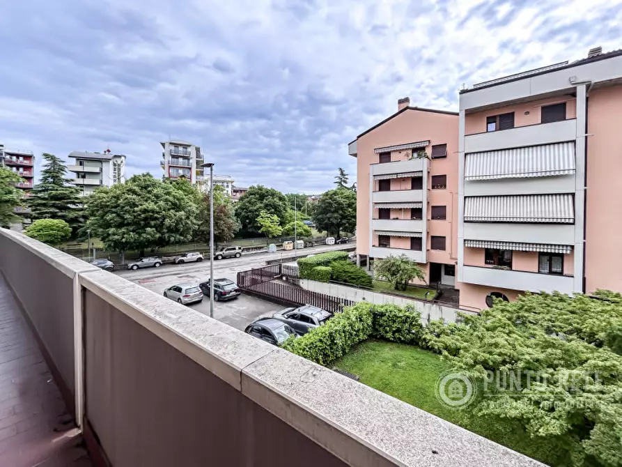 Immagine 22 di Appartamento in vendita  in Via Saval a Verona