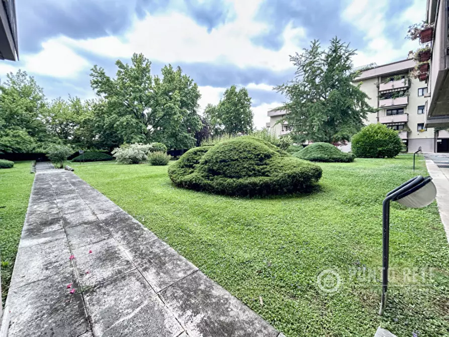 Immagine 39 di Appartamento in vendita  in Via Saval a Verona