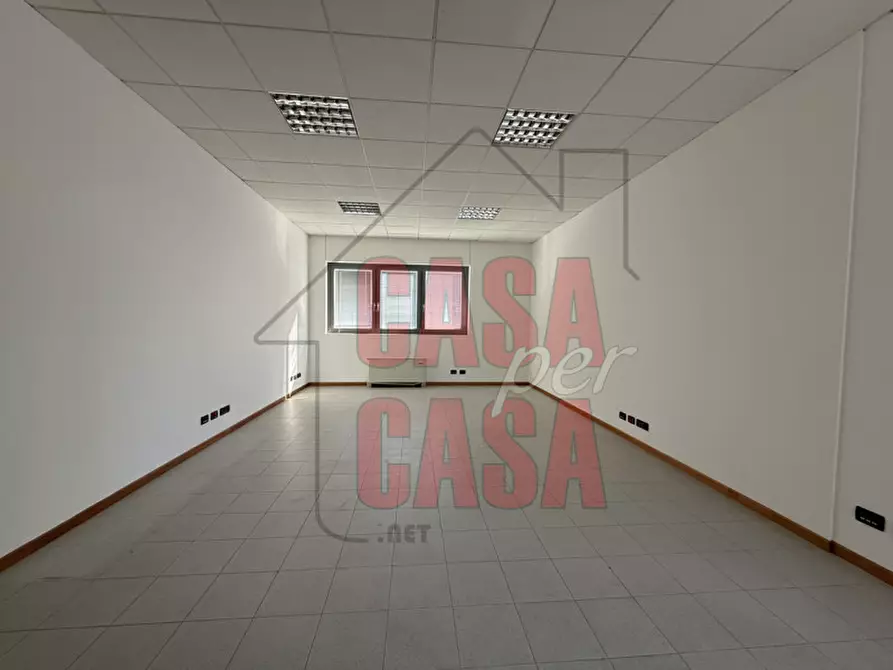 Immagine 2 di Ufficio in vendita  in via Atheste a Este