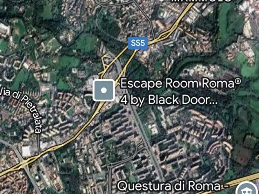 Immagine 5 di Appartamento in vendita  in Via Casal De Pazzi a Roma