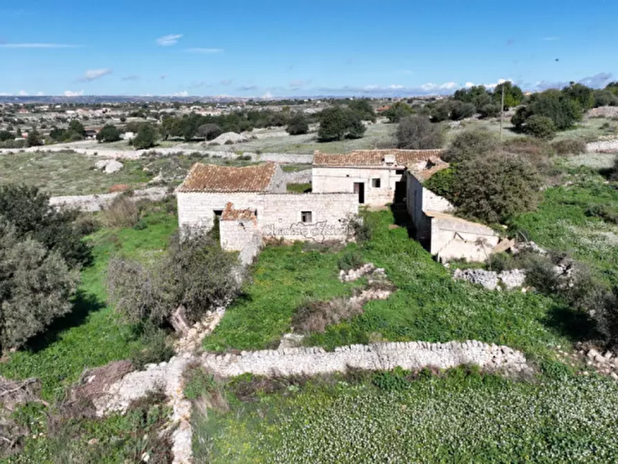 Immagine 18 di Casa indipendente in vendita  a Modica