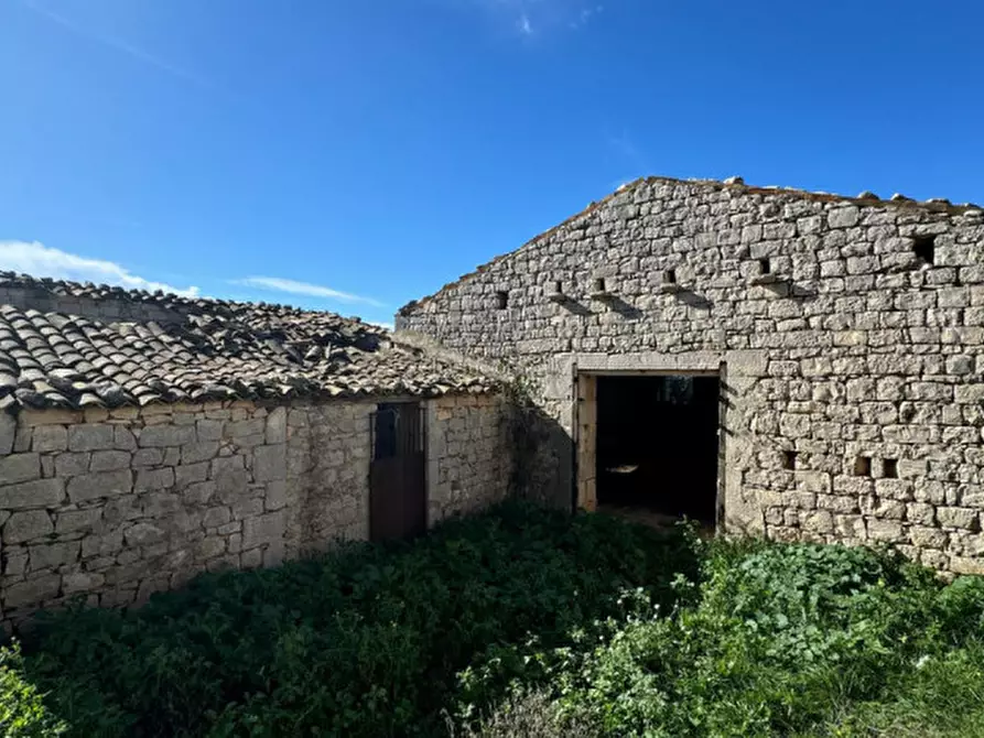Immagine 21 di Casa indipendente in vendita  a Modica