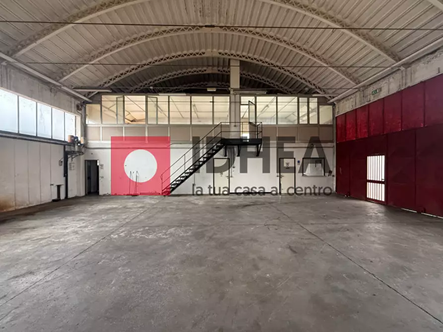 Immagine 1 di Capannone industriale in vendita  in Via Callalta a Silea