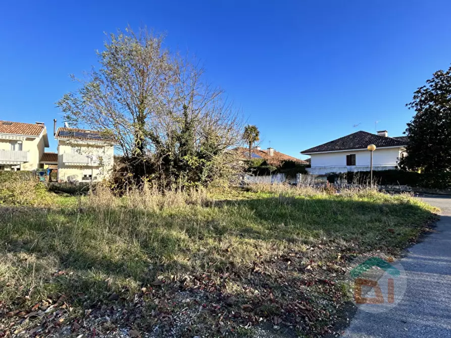Immagine 3 di Terreno in vendita  in via rossini a Gradisca D'isonzo