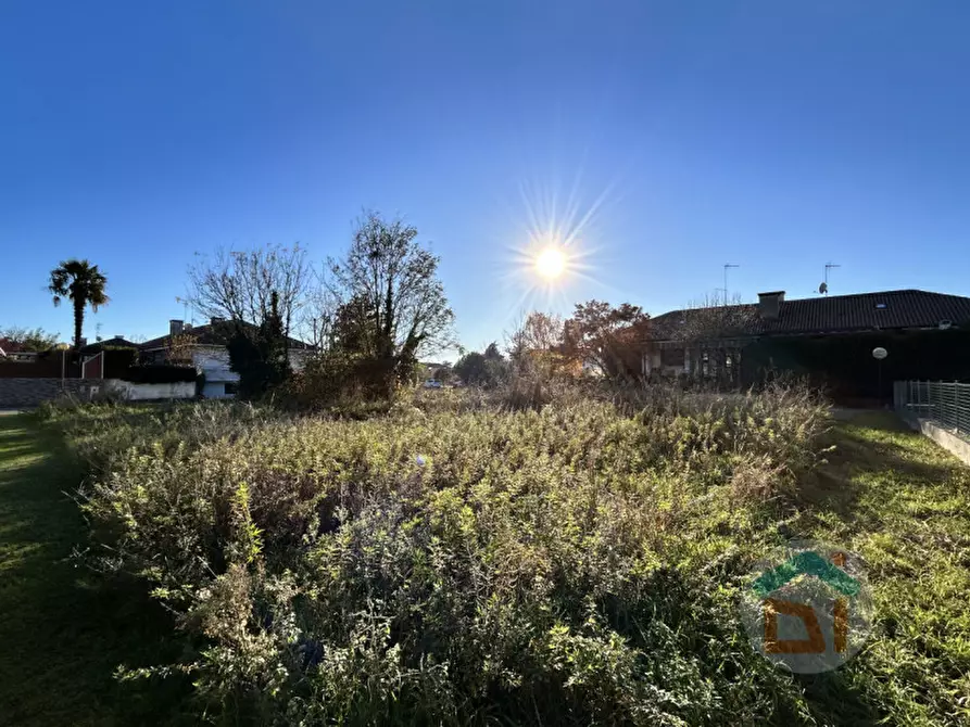Immagine 15 di Terreno in vendita  in via rossini a Gradisca D'isonzo