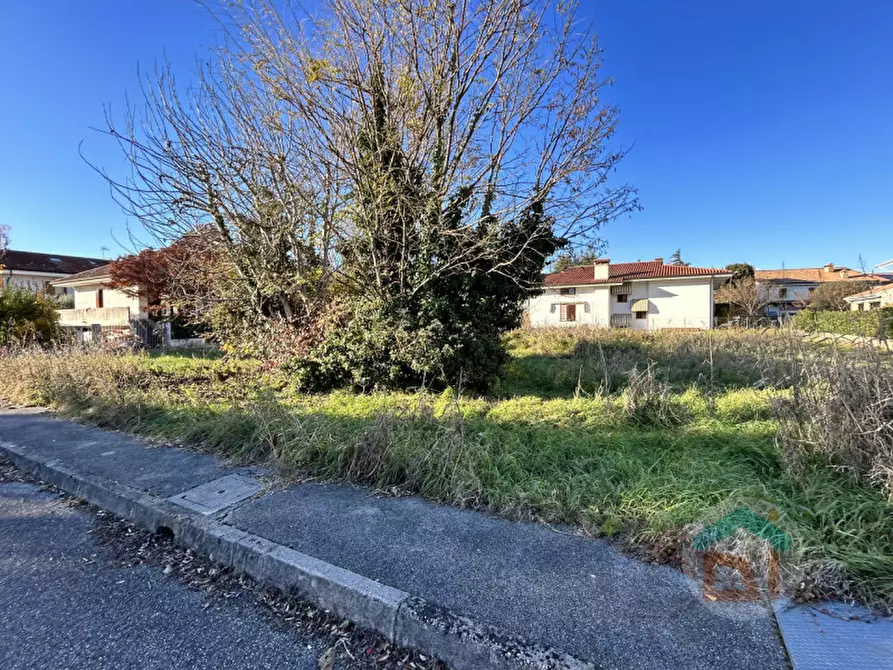 Immagine 18 di Terreno in vendita  in via rossini a Gradisca D'isonzo