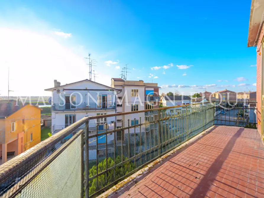 Immagine 27 di Appartamento in vendita  in Via Resistenza 14 a Comacchio