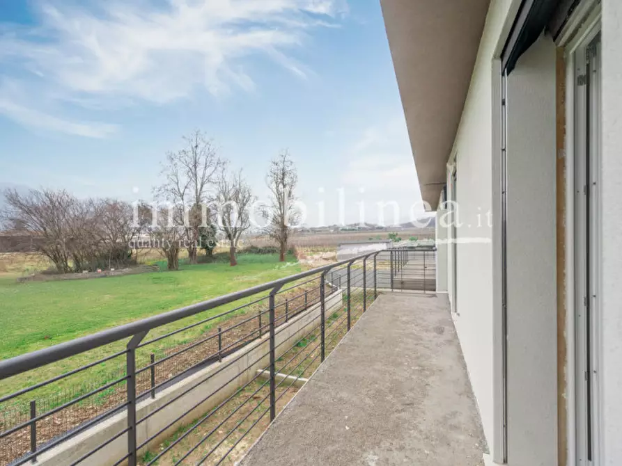 Immagine 5 di Appartamento in vendita  in Località Gazzoli a Costermano sul Garda