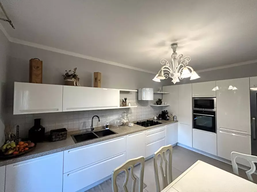 Immagine 2 di Casa bifamiliare in vendita  in VIA SALVO D'ACQUISTO a Limena