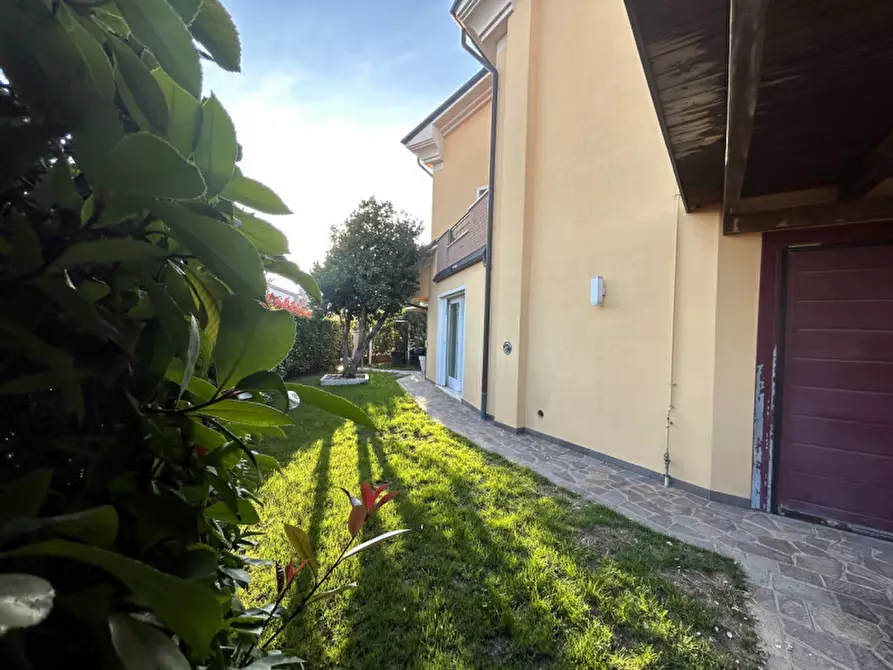 Immagine 30 di Casa bifamiliare in vendita  in VIA SALVO D'ACQUISTO a Limena