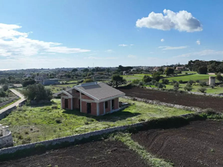 Immagine 8 di Casa indipendente in vendita  a Modica