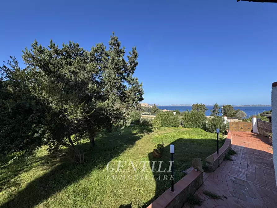 Immagine 39 di Villa in vendita  in Via Tre Monti a Arzachena