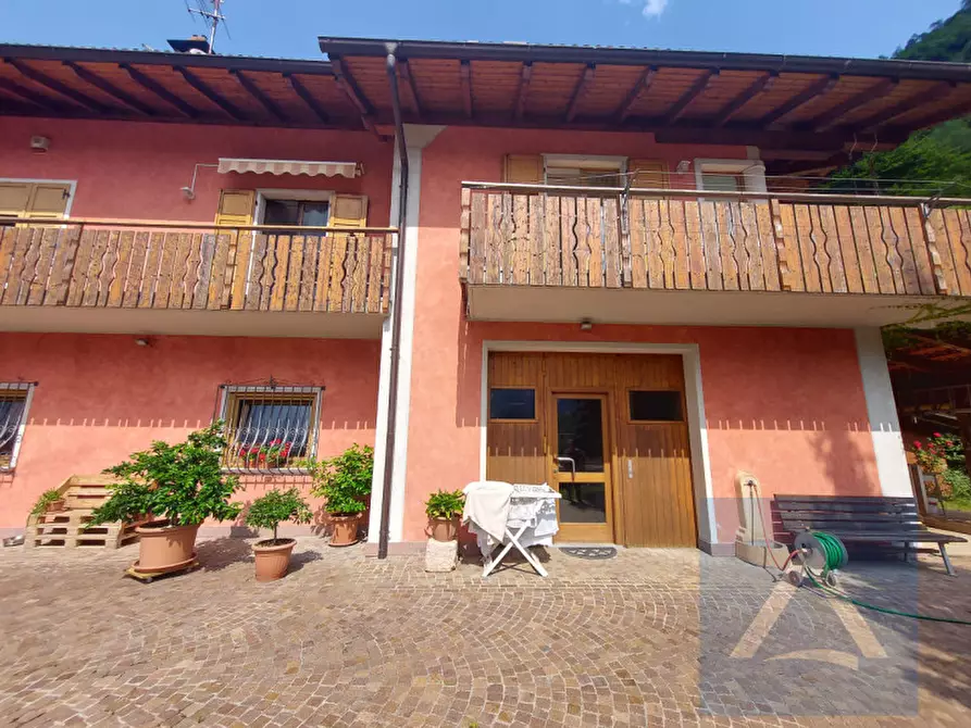 Immagine 27 di Appartamento in vendita  in S. Margherita, 1/A a Ton