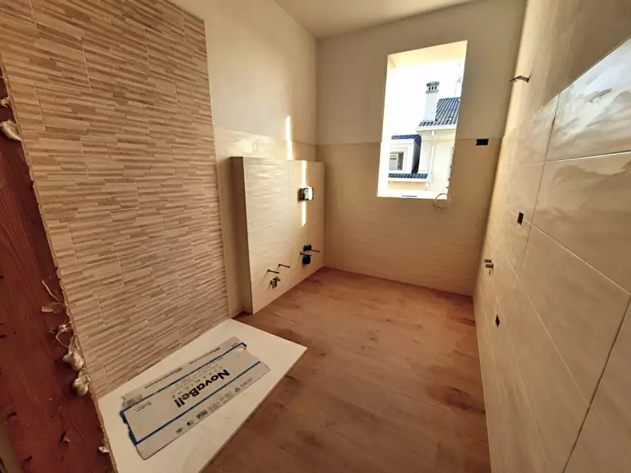 Immagine 18 di Casa trifamiliare in vendita  in VIA canova a Veggiano