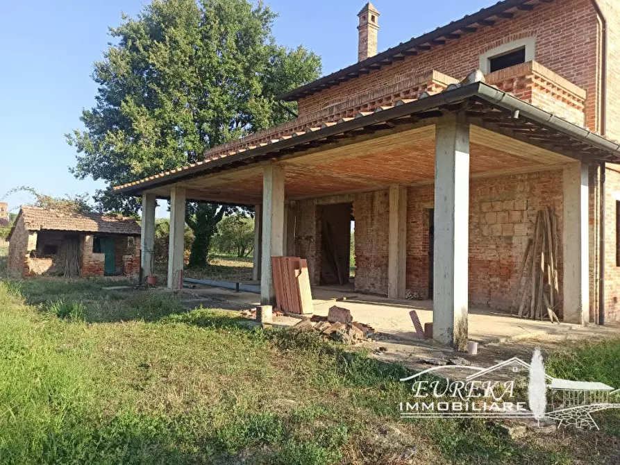 Immagine 1 di Villa in vendita  in via roma 152 a Castiglione Del Lago