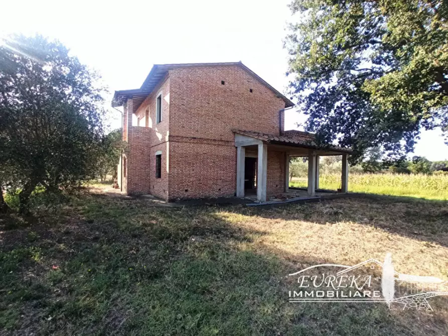 Immagine 2 di Villa in vendita  in via roma 152 a Castiglione Del Lago