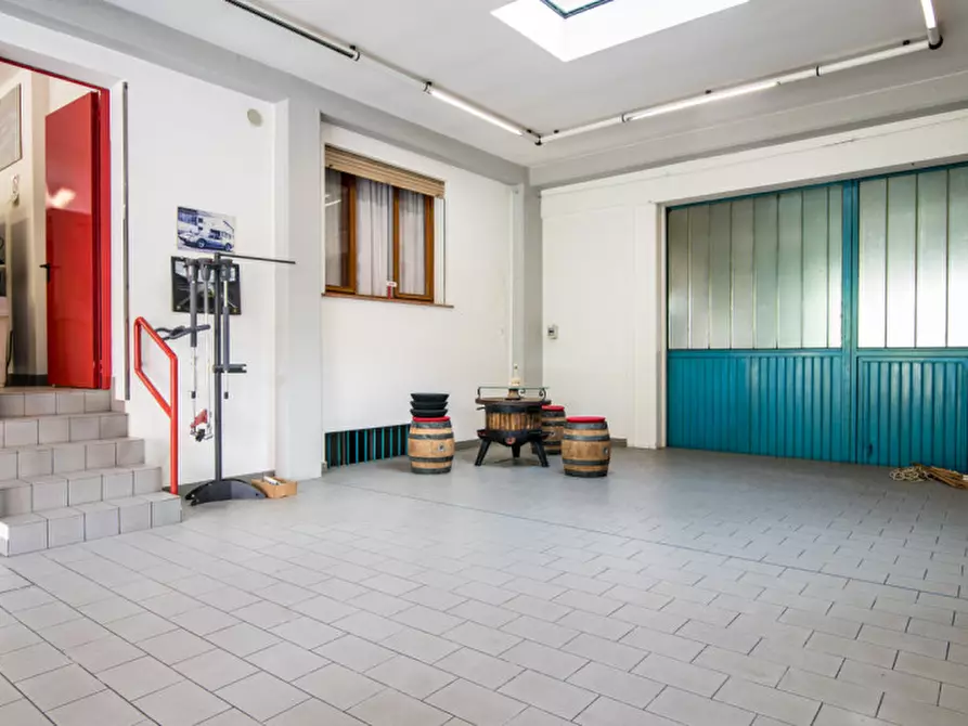 Immagine 29 di Negozio in affitto  in via antoniana 131 a Campodarsego