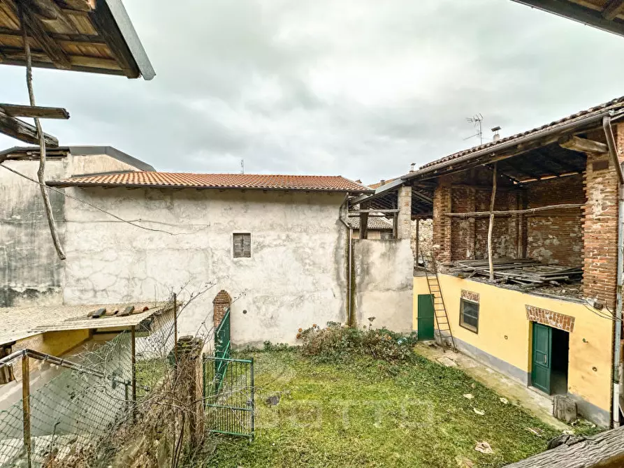Immagine 9 di Rustico / casale in vendita  in Via alla Collina, 11 a Cavallirio