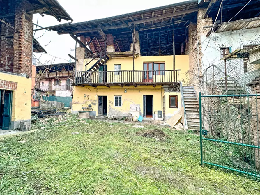 Immagine 10 di Rustico / casale in vendita  in Via alla Collina, 11 a Cavallirio