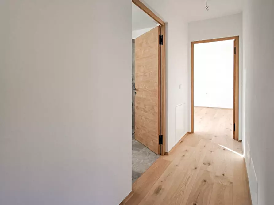 Immagine 21 di Villetta a schiera in vendita  in Glener Weg - Vicolo Gleno a Montagna .Montan.