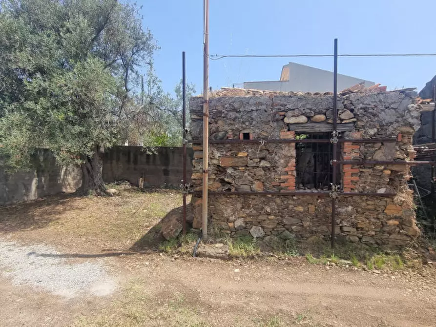 Immagine 2 di Magazzino in vendita  in VIA MISERICORDIA,7 a Milazzo