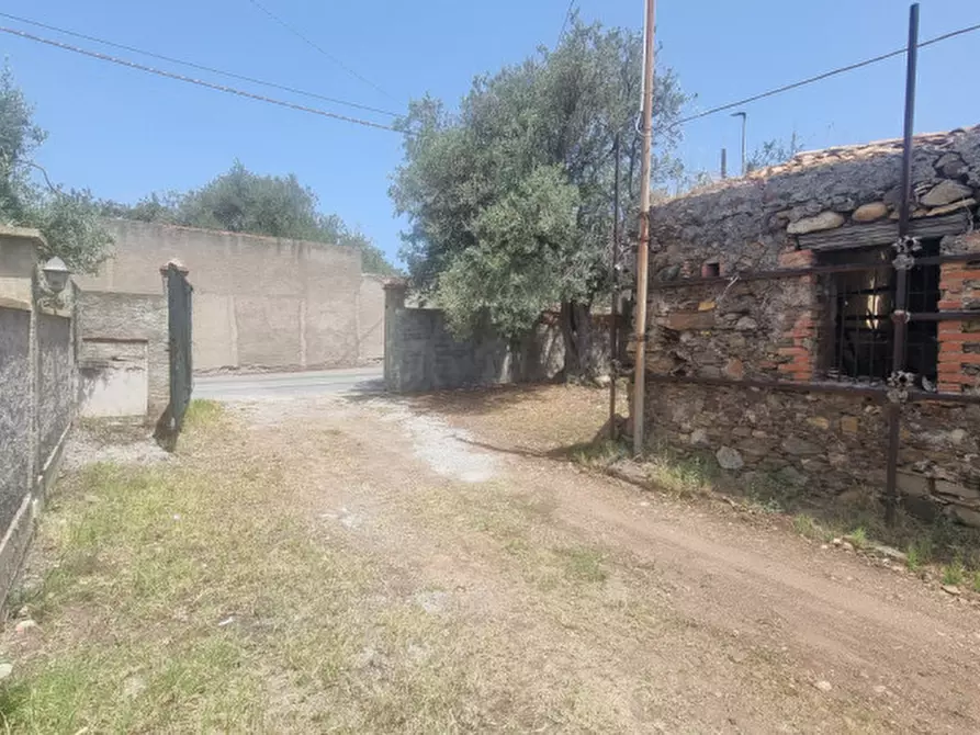 Immagine 4 di Magazzino in vendita  in VIA MISERICORDIA,7 a Milazzo