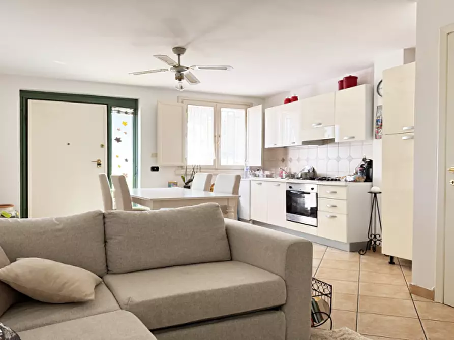 Immagine 29 di Casa bifamiliare in vendita  a Alseno