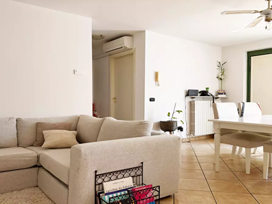 Immagine 30 di Casa bifamiliare in vendita  a Alseno