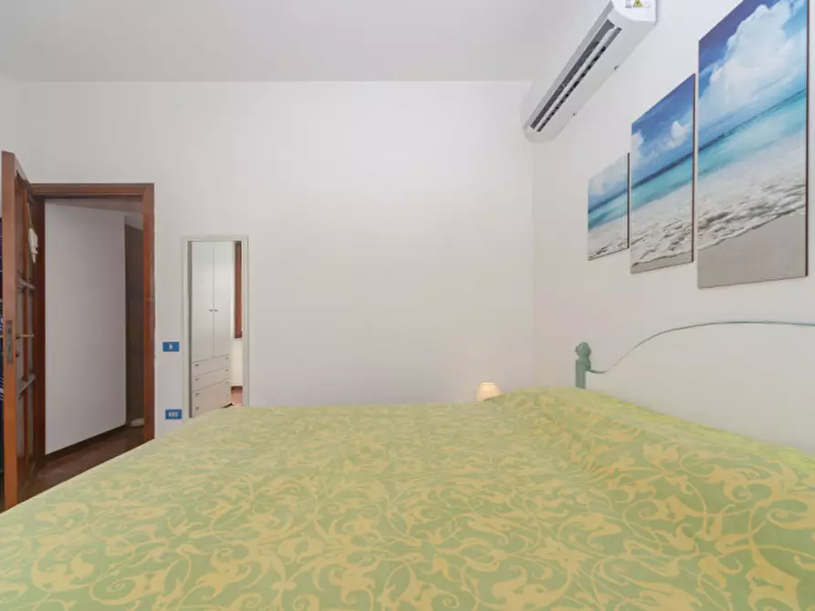 Immagine 18 di Villa in vendita  in via paolo mossa 6 a Golfo Aranci