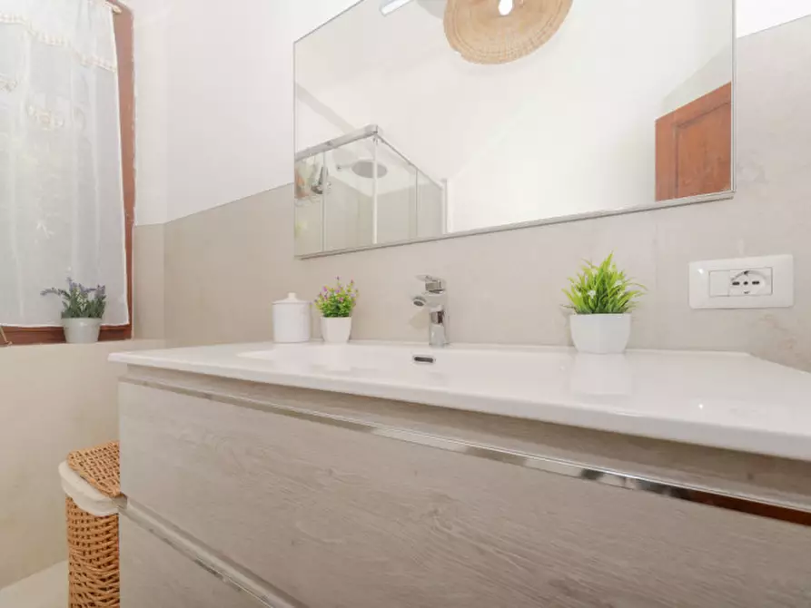 Immagine 20 di Villa in vendita  in via paolo mossa 6 a Golfo Aranci