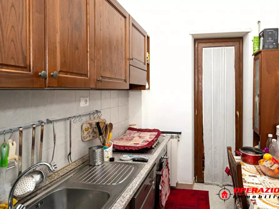 Immagine 8 di Appartamento in vendita  in via andrea del verrocchio a Roma